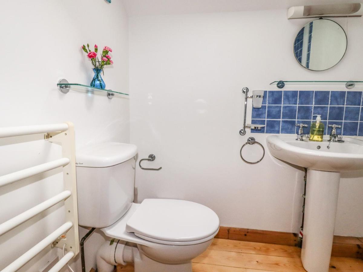 Little Orchard Barn Villa Сейнт Остел Екстериор снимка